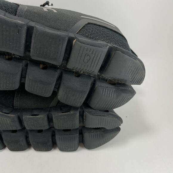 On Cloud 5 Waterproof Running Shoes Womens Size 7.5 Black Athletic Slip On - Picture 9 of 12